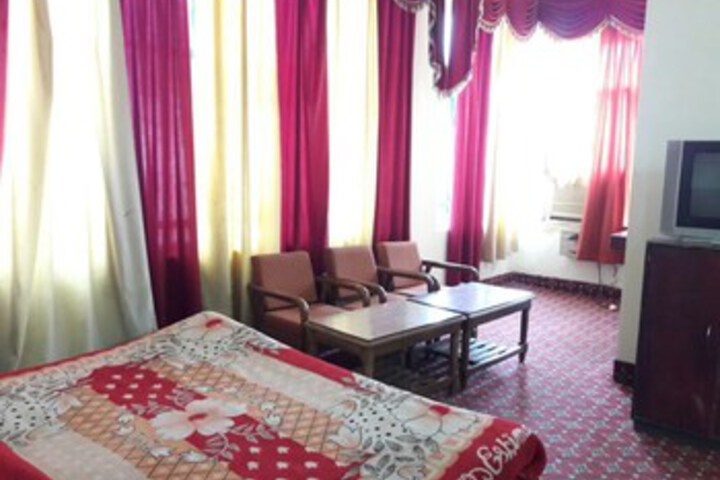 Room 20 of 35