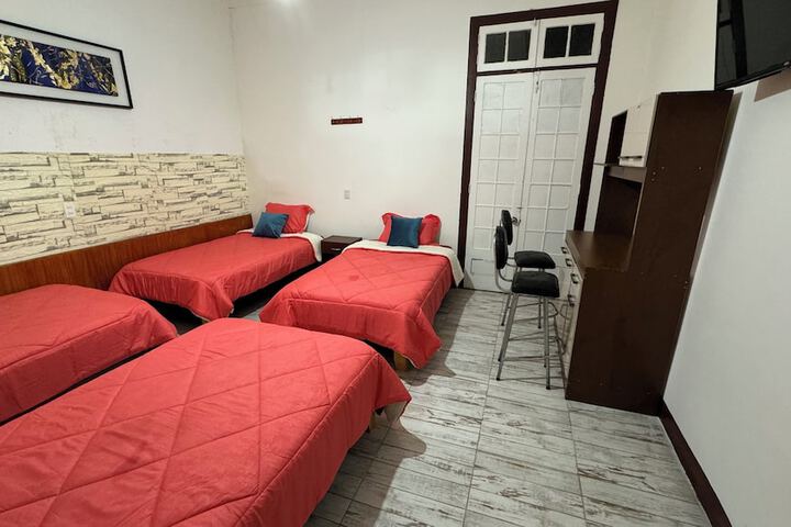 Room 5 of 96