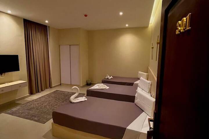 Room 21 of 92