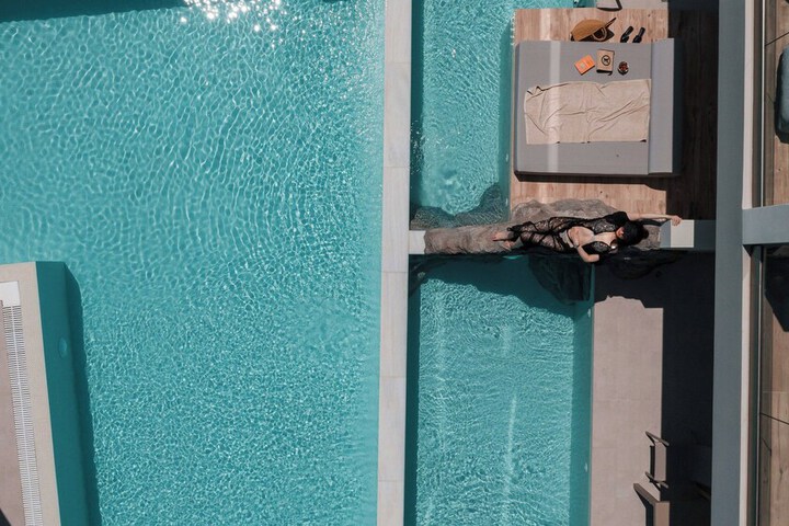 Pool 144 of 214