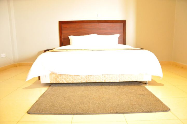 Room 8 of 51