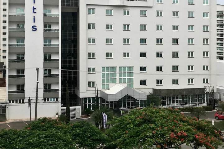 Hotel 60 of 61