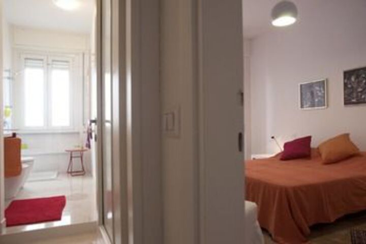 Room 15 of 31