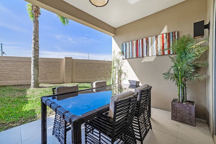 Terrace/Patio 24 of 48