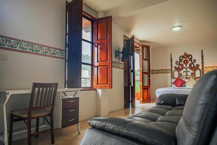 Room 20 of 37