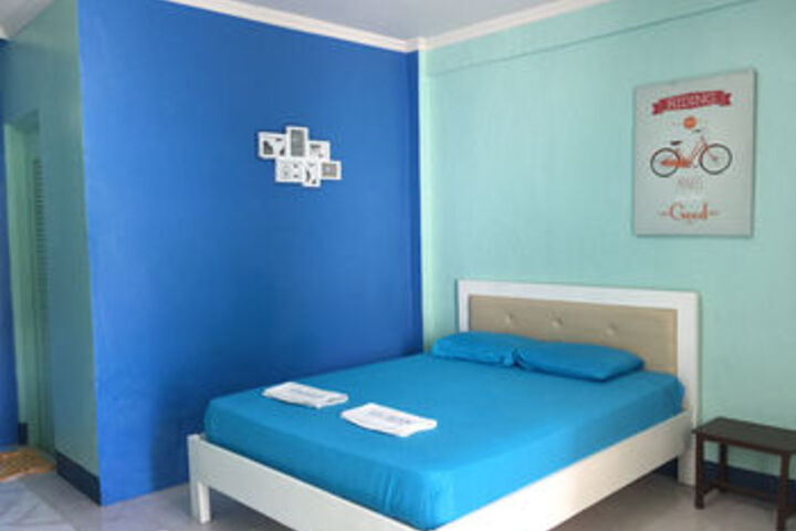 Room 17 of 24