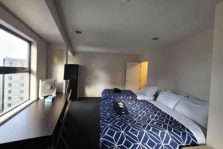 Room 10 of 45