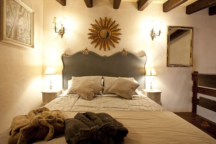 Room 45 of 140
