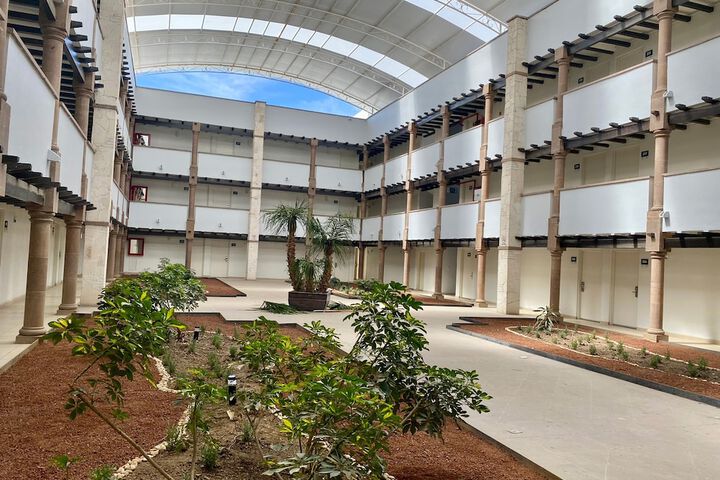 Hotel Exterior 157 of 166
