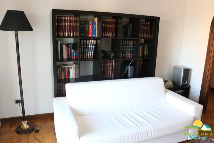 Room 2 of 14