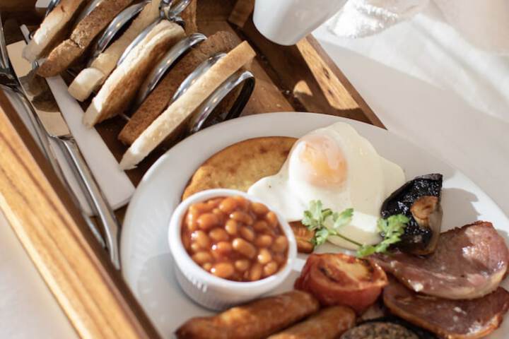 Breakfast/Coffee Service 148 of 177