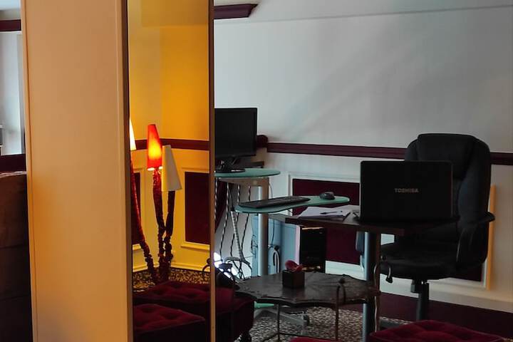 Hotel Interior 4 of 29