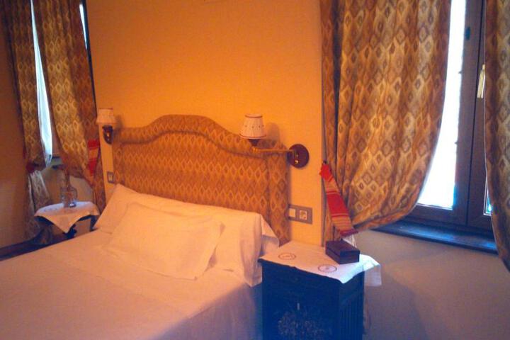 Suite Room