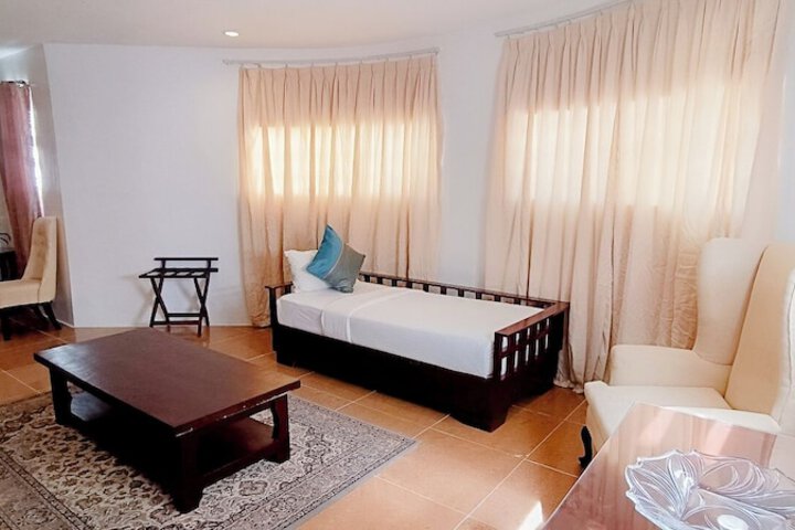 Room 21 of 29