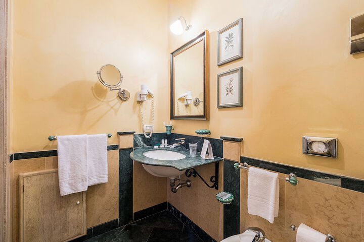 Bathroom Interior Photo