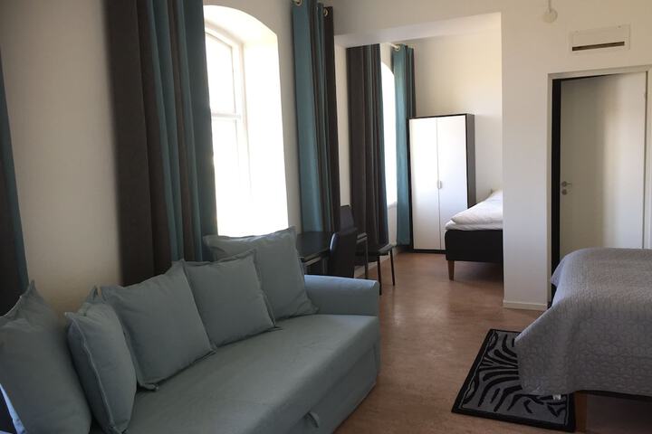 Room 16 of 78