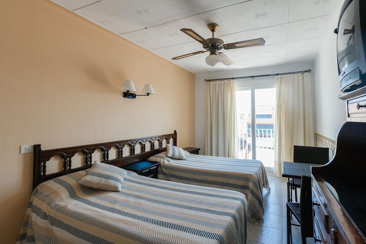 Room 15 of 47