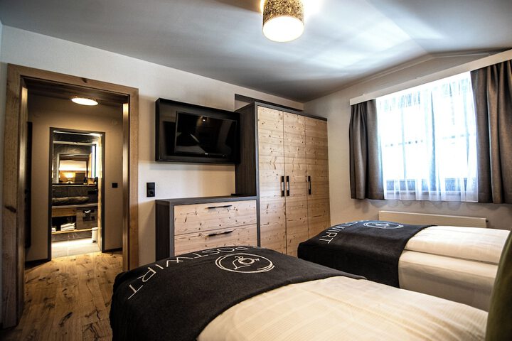 Room 19 of 78