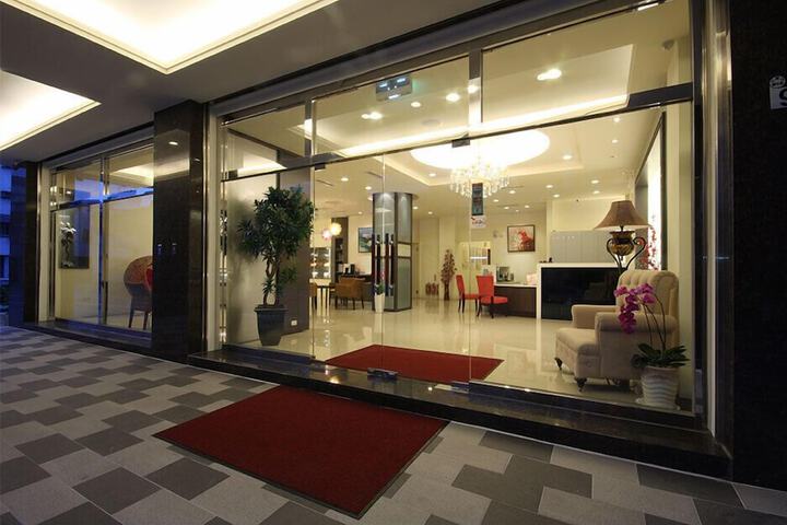 Hotel 36 of 39