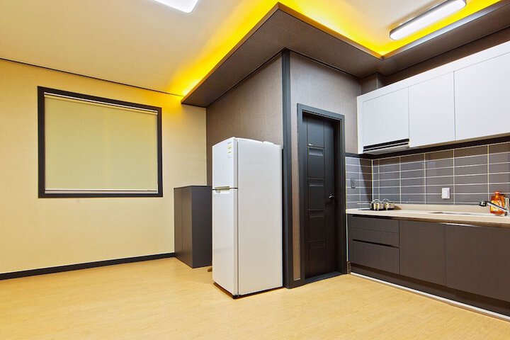 Room 34 of 51
