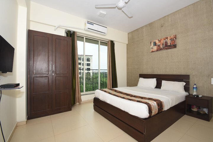 Room 27 of 30