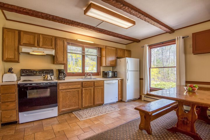Superior King Lakeside with Shared Balcony (45 of 64)