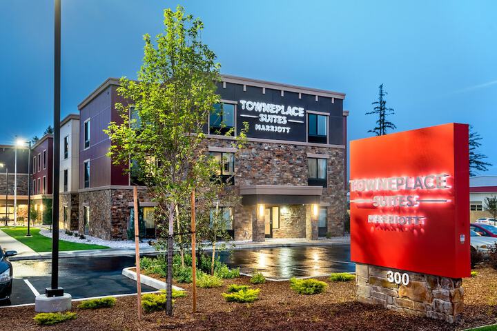 Front of property - evening/night