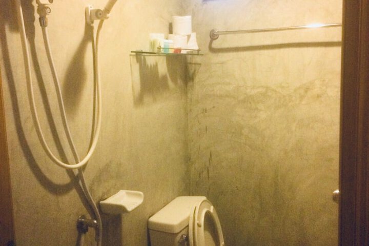 Room 20 of 93