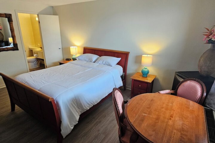 Room 12 of 53