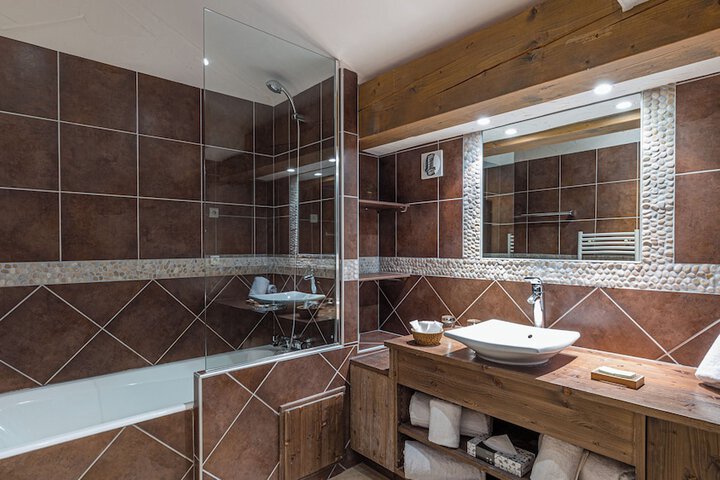 Bathroom Interior Photo