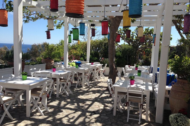 Breakfast/Coffee Service 104 of 162