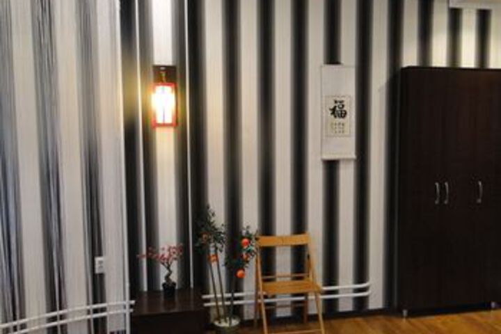 Room 46 of 103