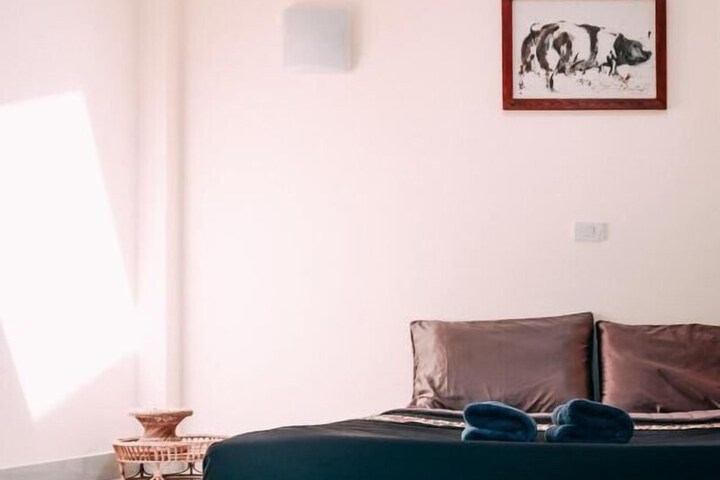 Room 9 of 51
