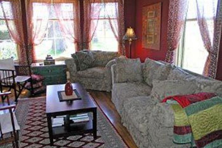 Room 25 of 27