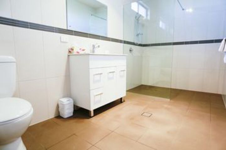 Room 5 of 21
