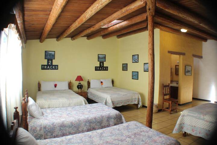 Room 12 of 62