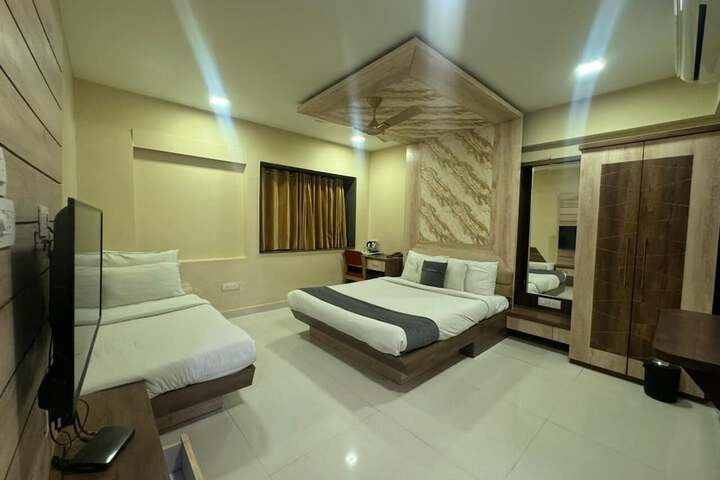 Room 37 of 68