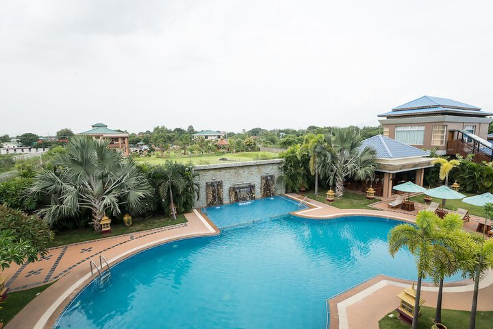 Pool 138 of 181