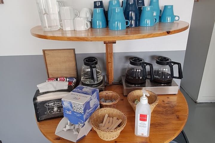 Breakfast/Coffee Service 52 of 104
