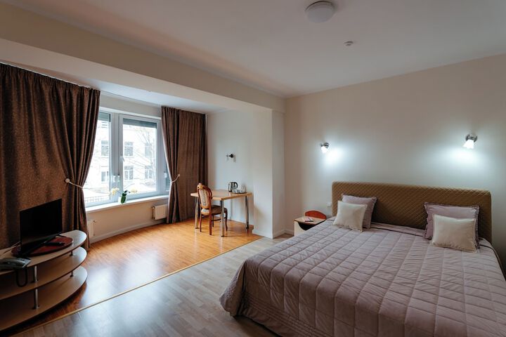 Room 19 of 63