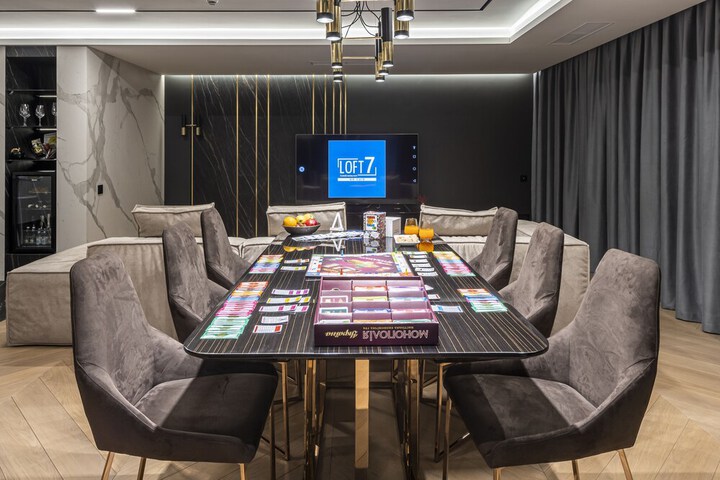 Room 77 of 126