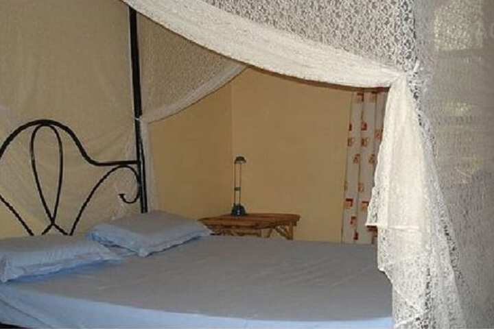Room 7 of 24
