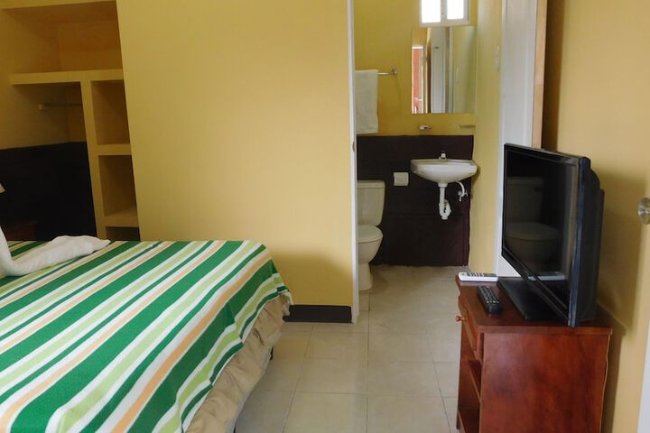 Room 4 of 59
