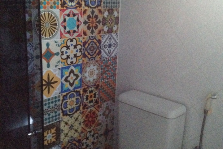 Room 28 of 53