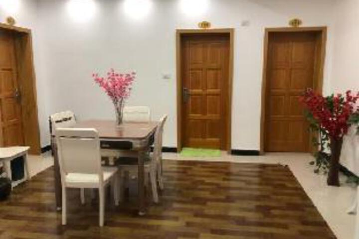 Wuhan Zhenzhen Hotel (Shuangliu)