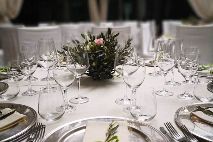 Dining 4 of 14