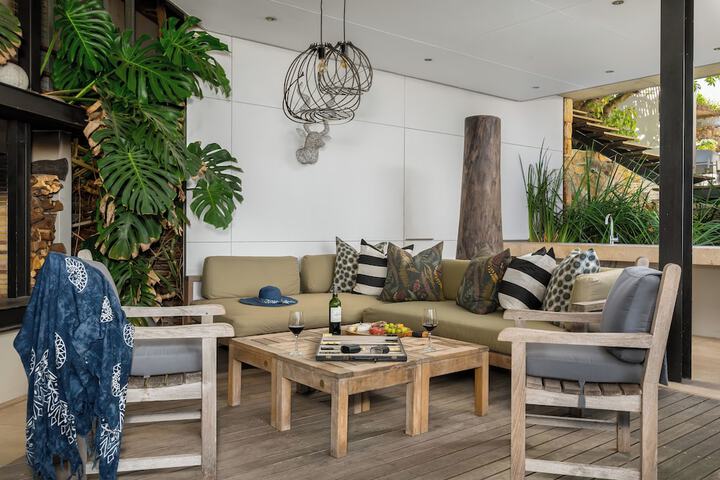 Terrace/Patio 13 of 36