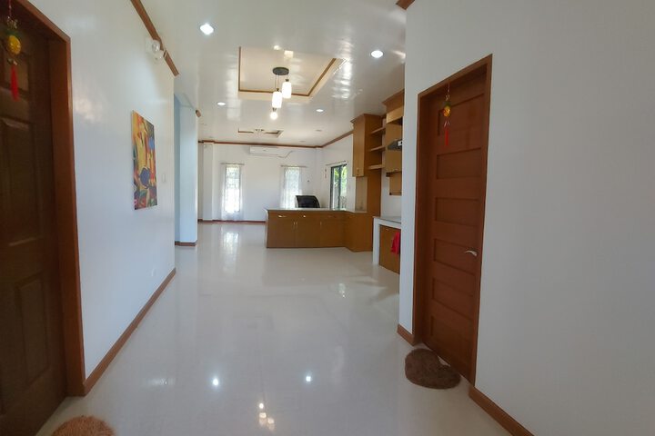 Room 14 of 21