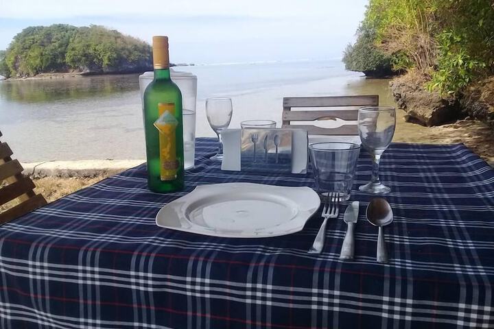 Dining 153 of 199