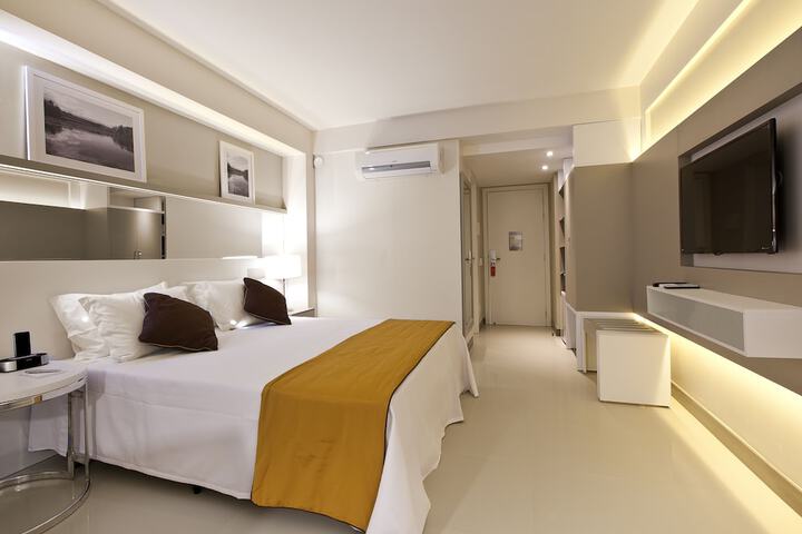 Room 11 of 72